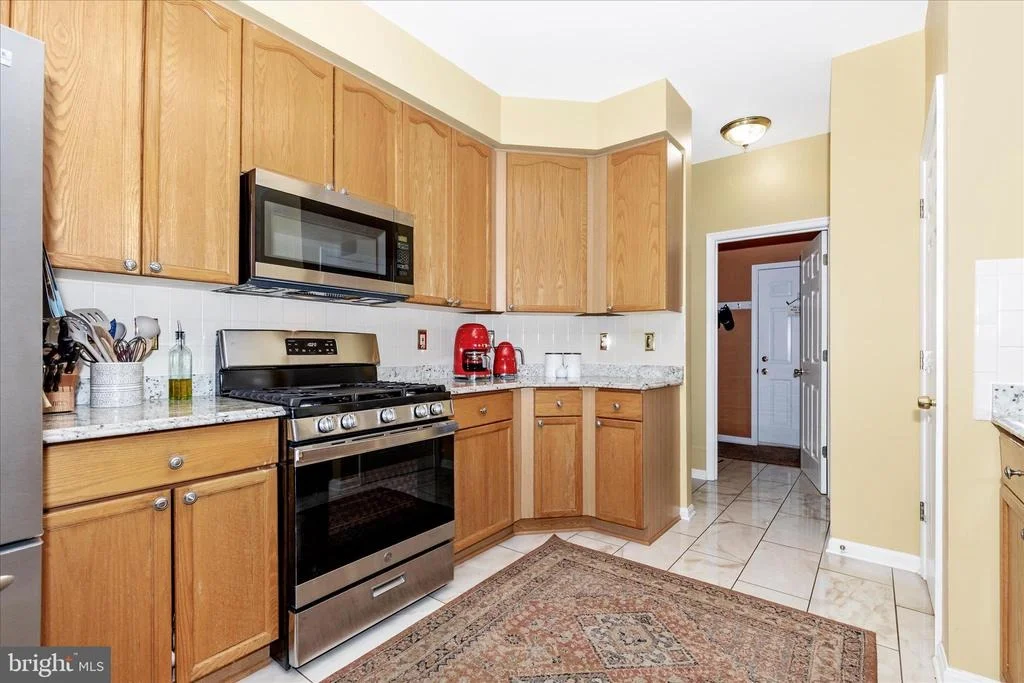 Photo of 105 CROSSING POINTE COURT