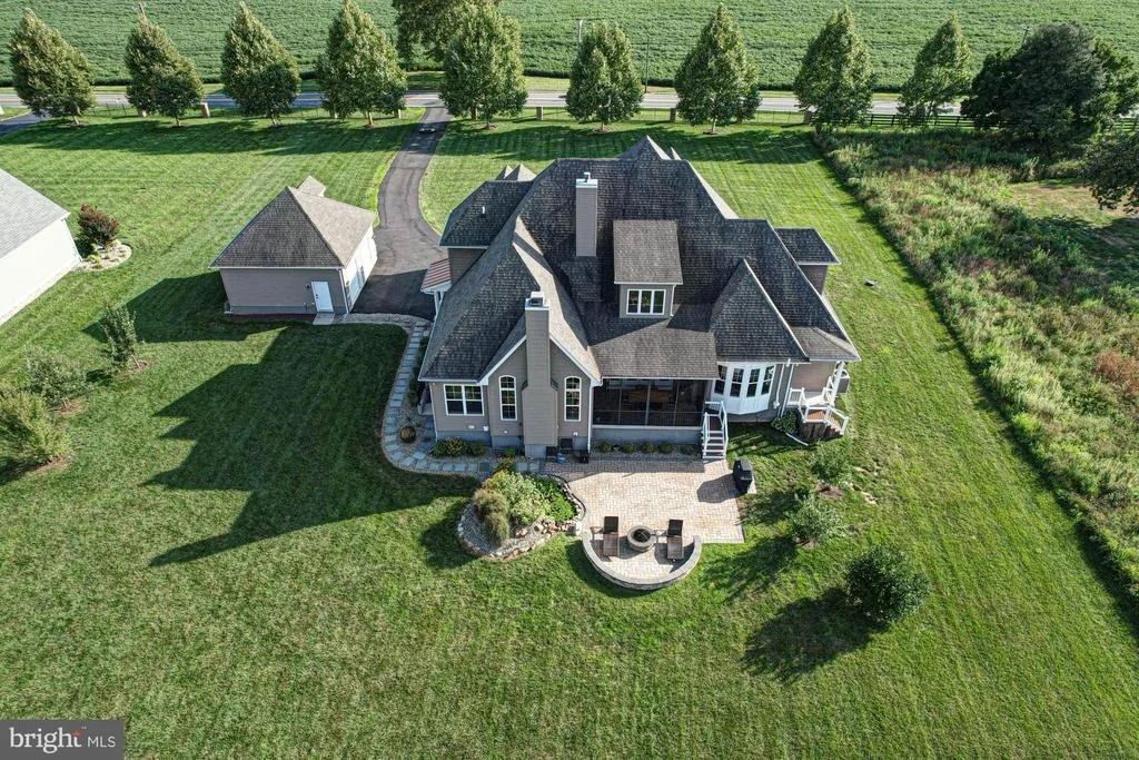 Photo of 1233 BUNKER HILL ROAD