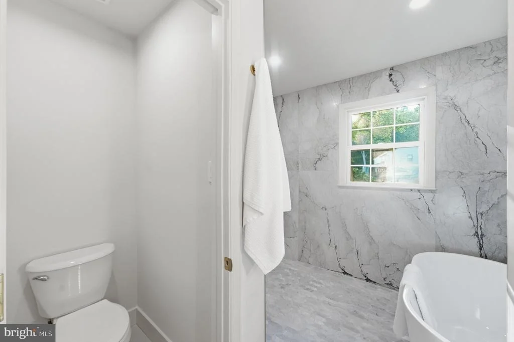 Photo of 5032 KING DAVID BOULEVARD