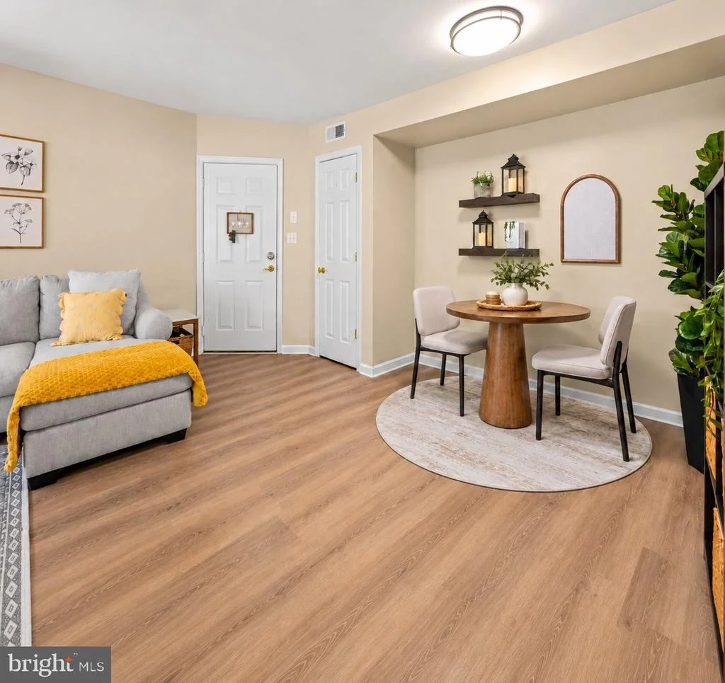 Photo of Unit 1D at 3840 NORMANDY DRIVE