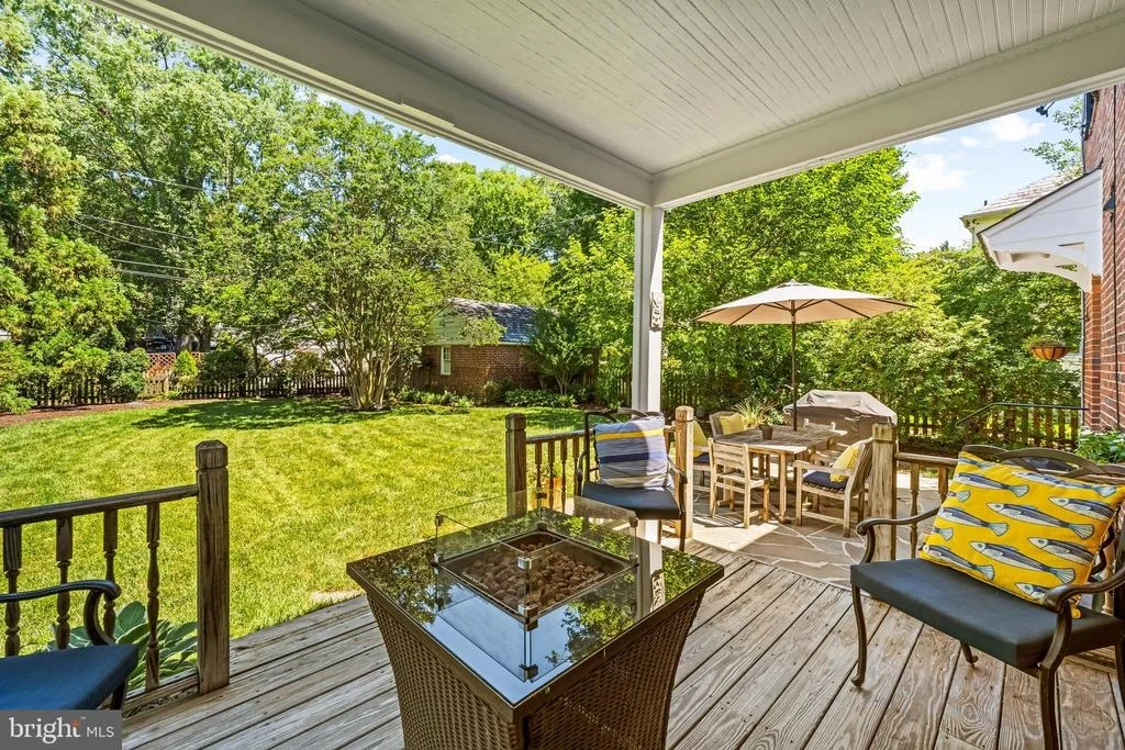 Photo of 330 BROADMOOR ROAD