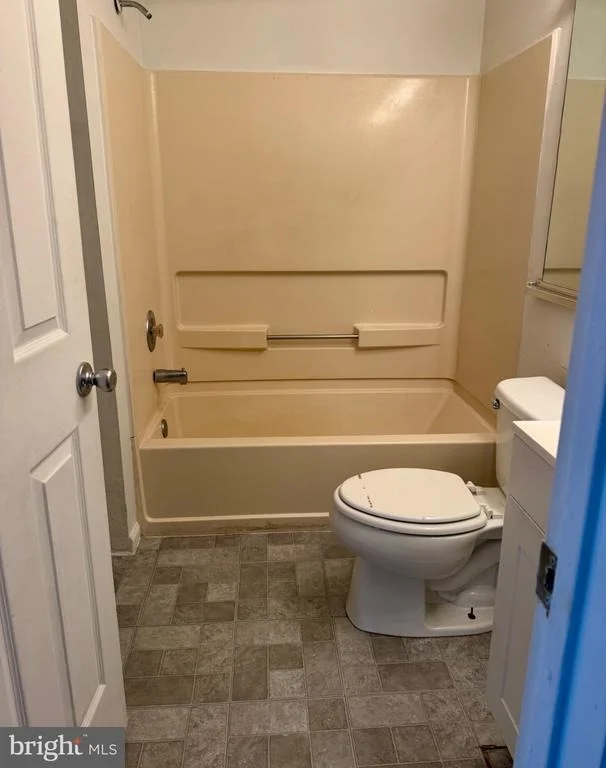 Photo of 547 CASCADE COURT