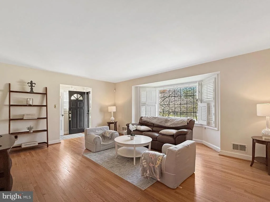 Photo of 3617 PATRICK HENRY DRIVE