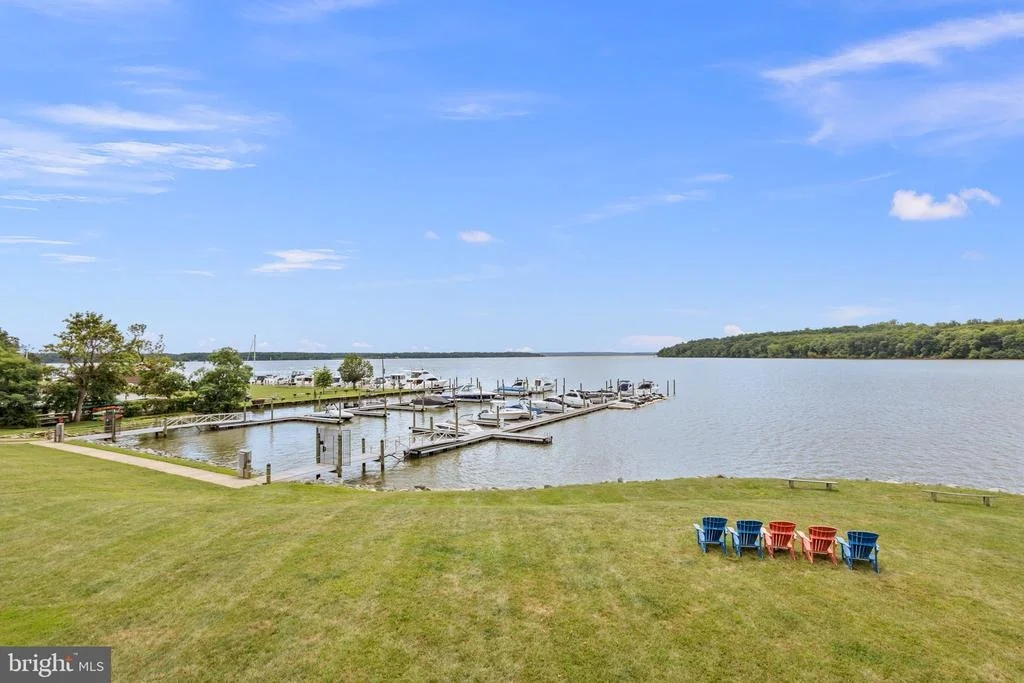 Photo of 9352 MOUNT VERNON CIRCLE