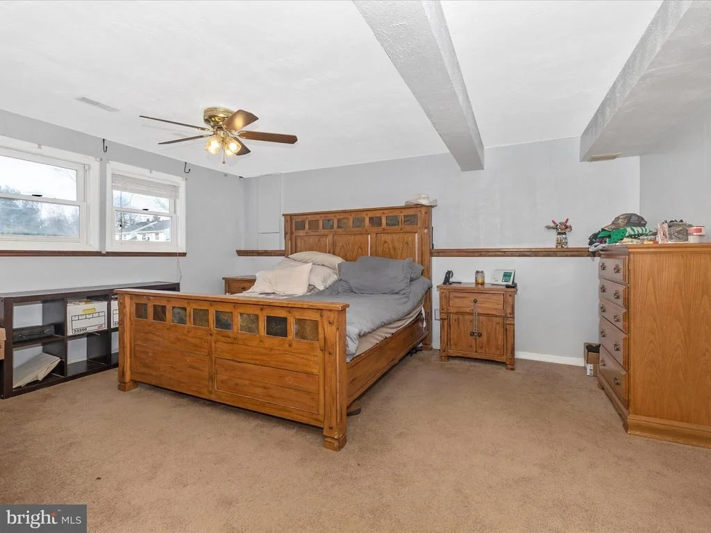 Photo of 19017 WOOTTON AVENUE