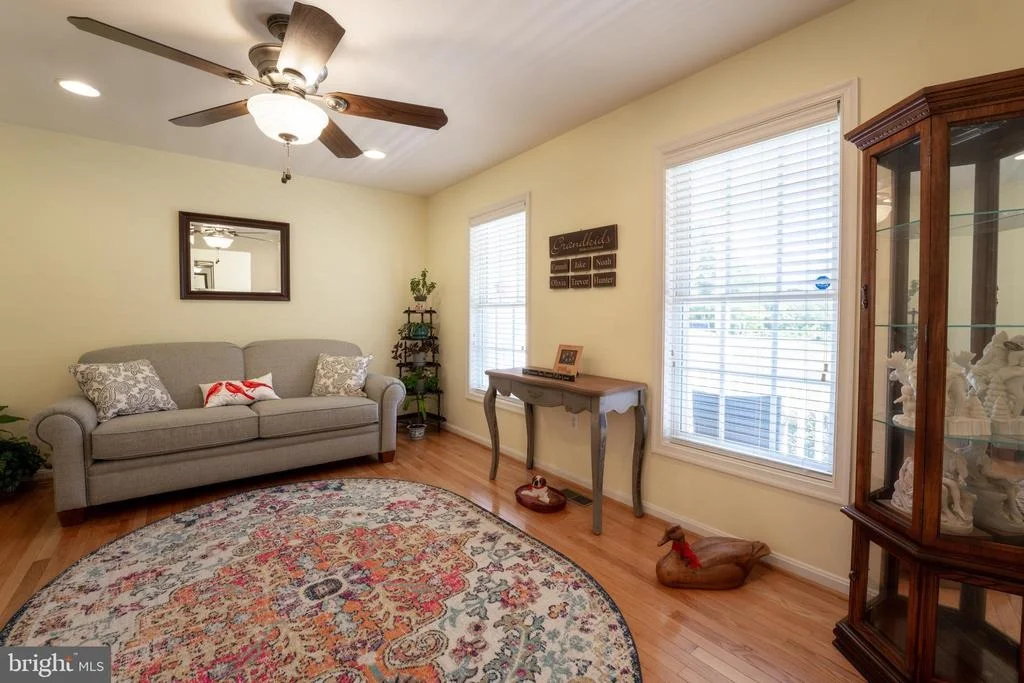 Photo of 4025 BECKYS WAY