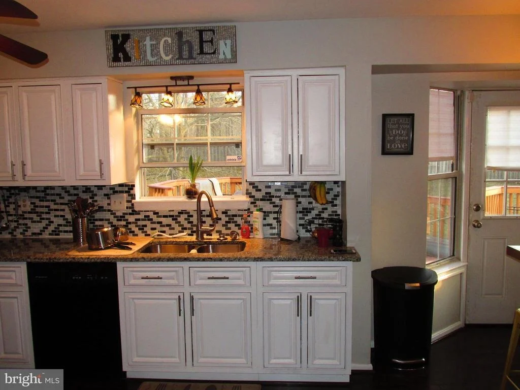Photo of 9103 JOUSTING LANE