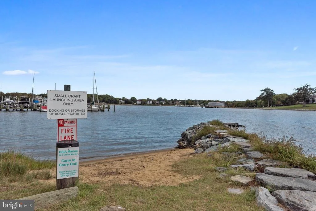 Photo of 621 HARBOR DRIVE