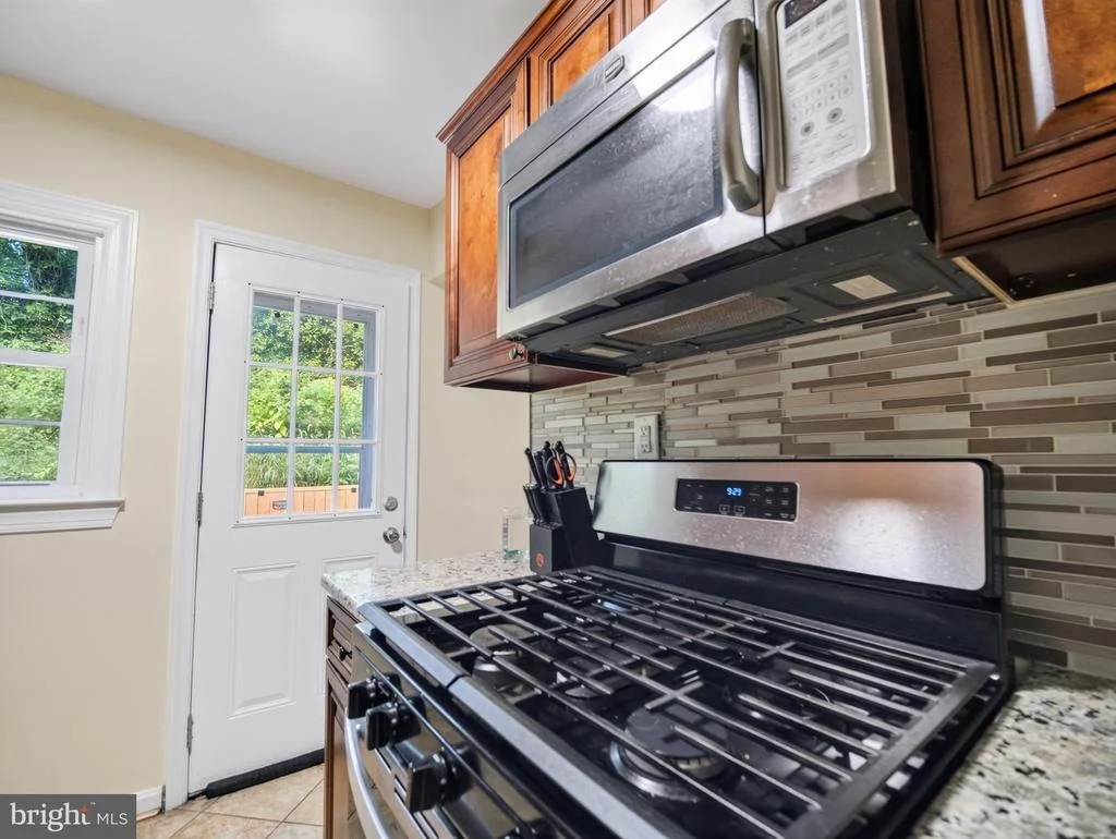 Photo of 3513 27TH AVENUE