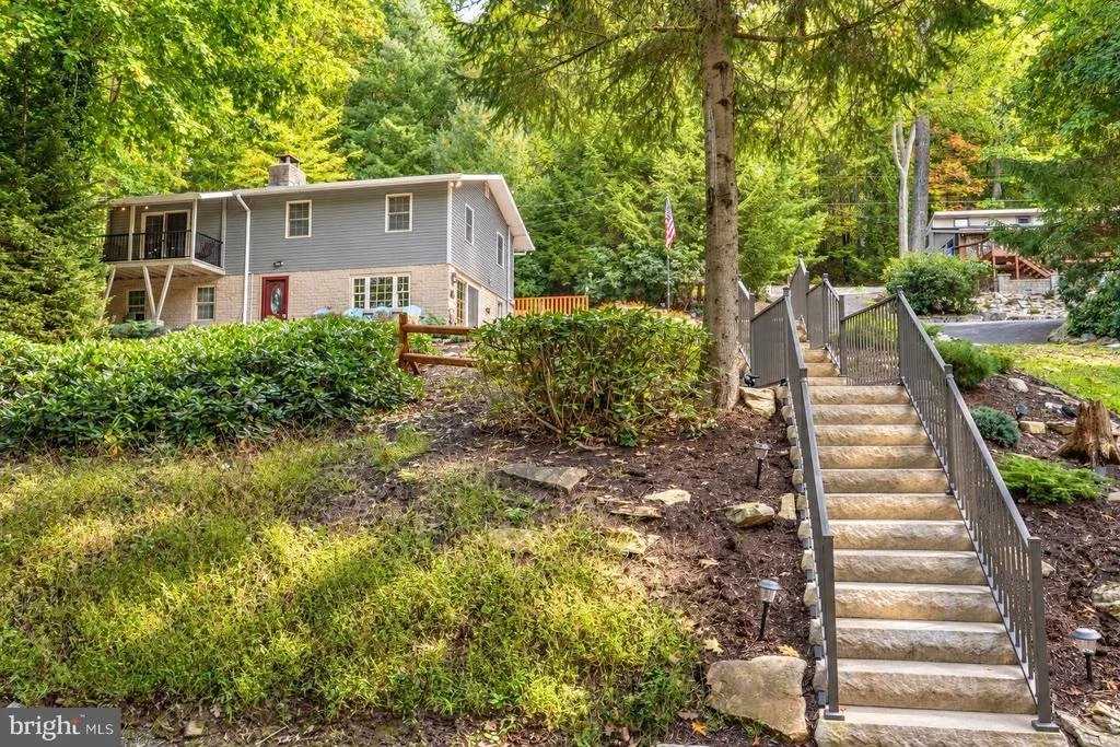 Photo of 2570 STATE PARK ROAD