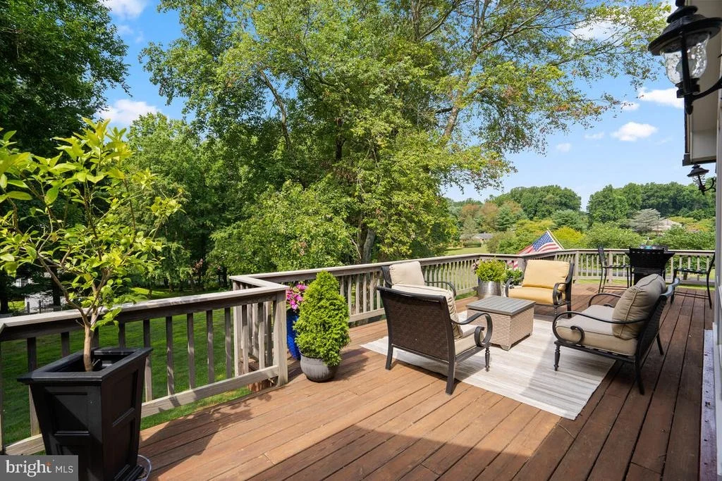 Photo of 17030 BARN RIDGE DRIVE