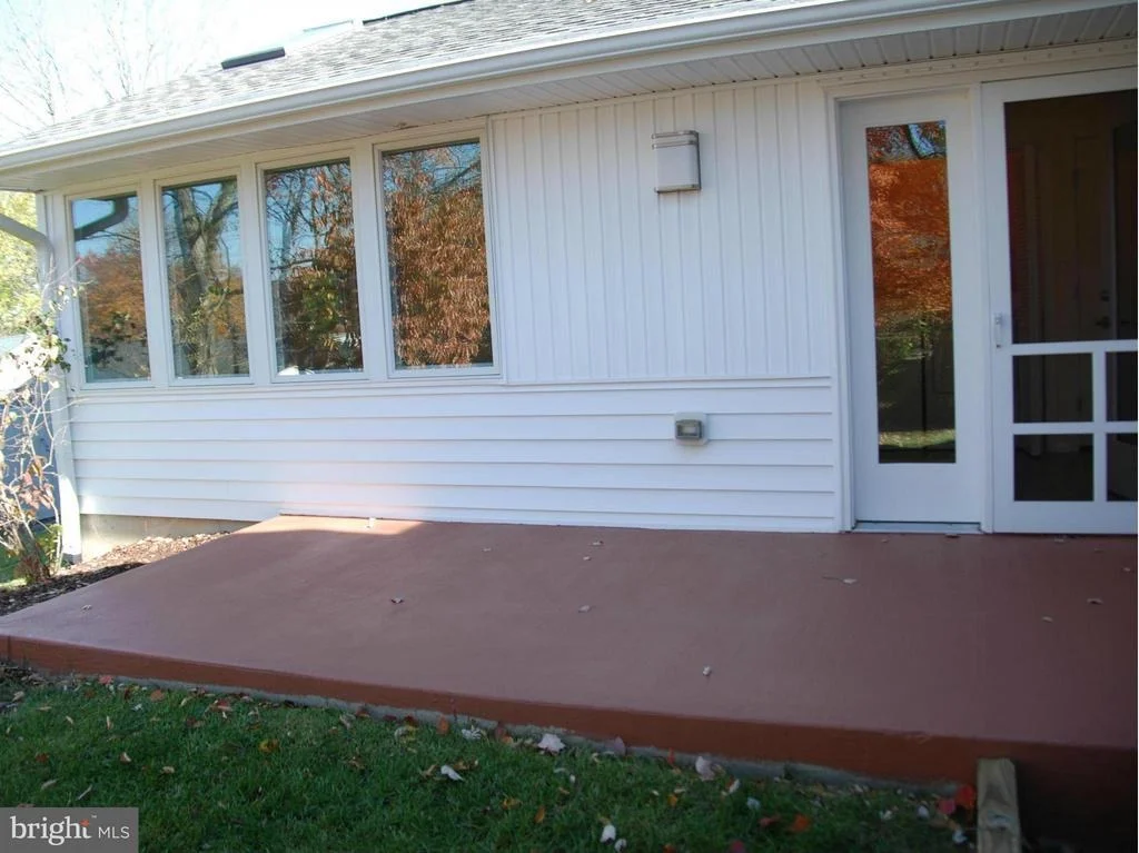 Photo of 8112 BULLOCK LANE