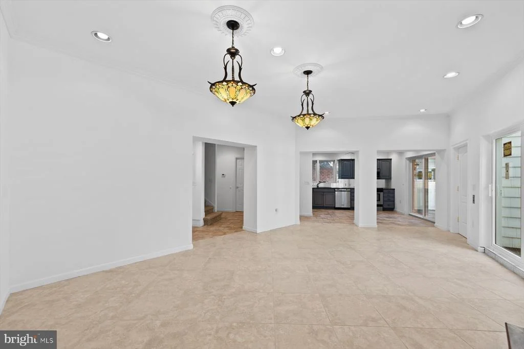 Photo of 20340 SILVER LAKE DRIVE