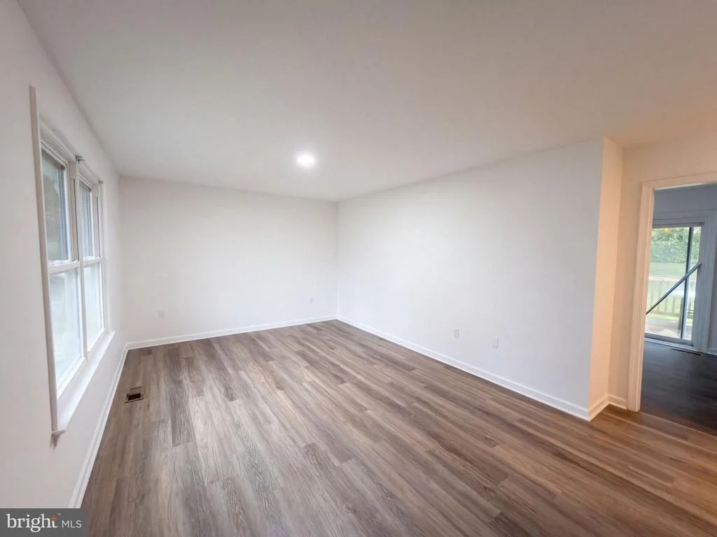 Photo of 310 DURHAM DRIVE