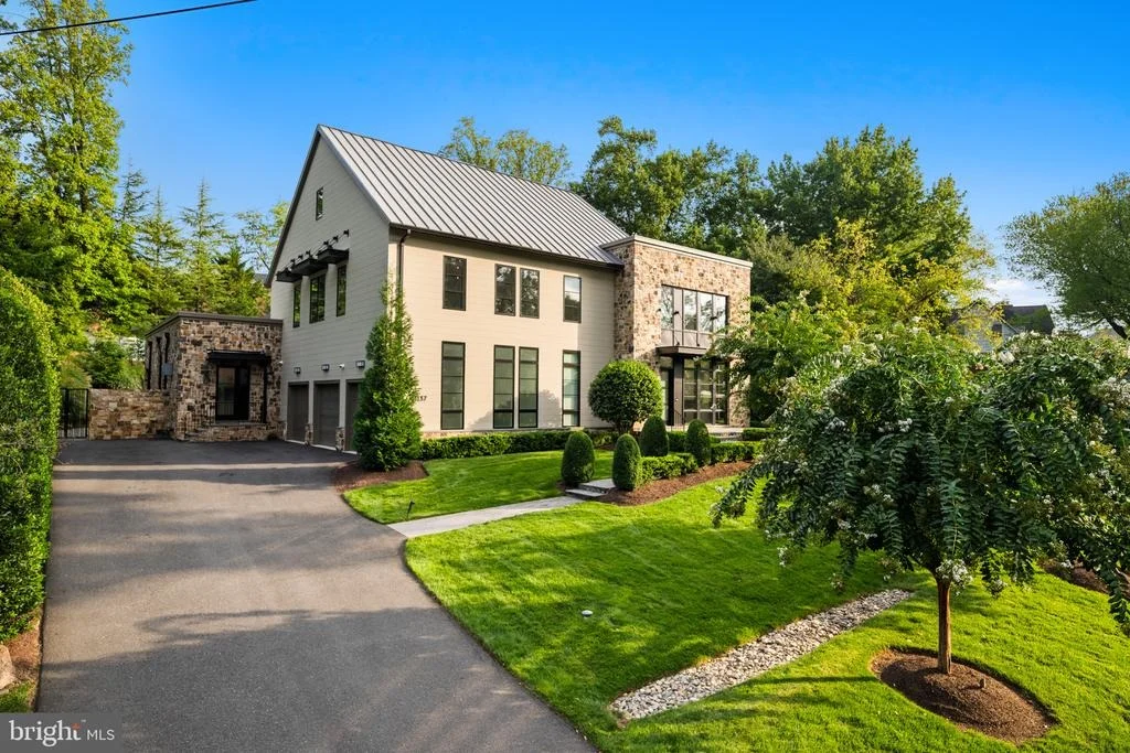 Photo of 1137 BASIL ROAD