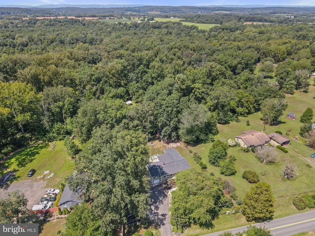 Photo of 23439 WATSON ROAD