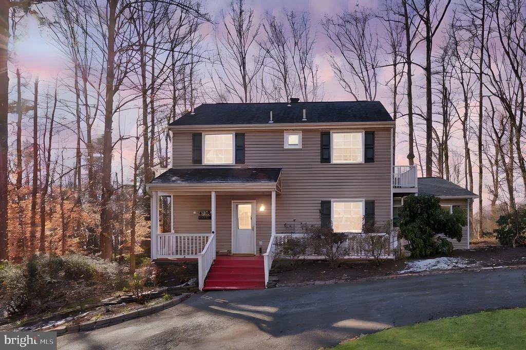 Photo of 11800 DUKES DRIVE