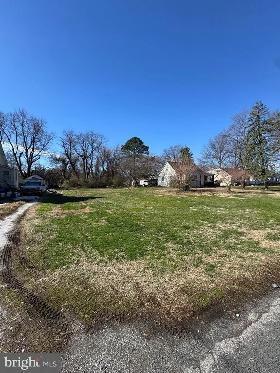 Photo of 1614 LYNCH ROAD
