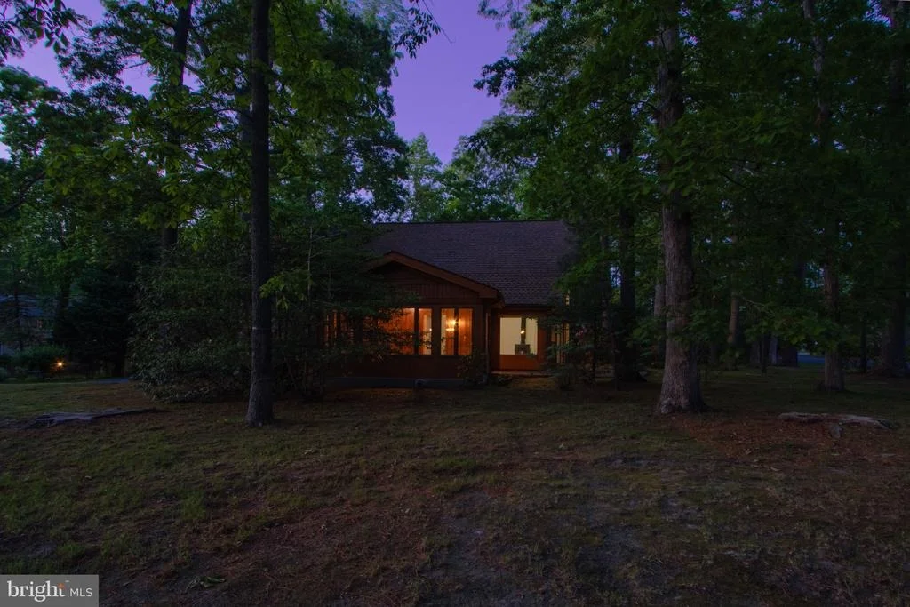 Photo of 94 TIDEWATERS ROAD