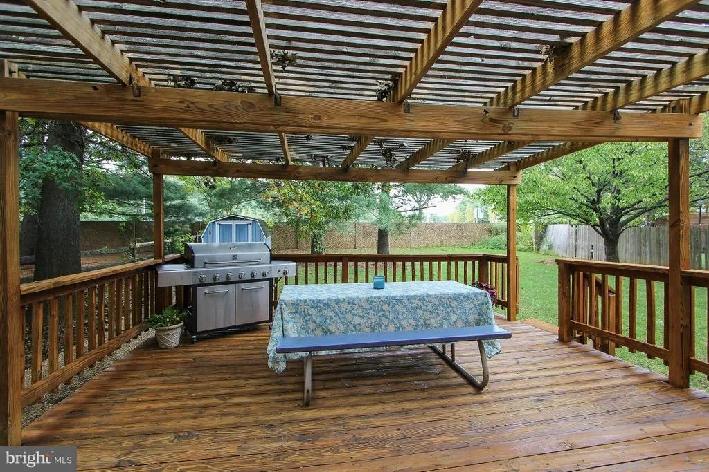 Photo of 19008 MCFARLIN DRIVE