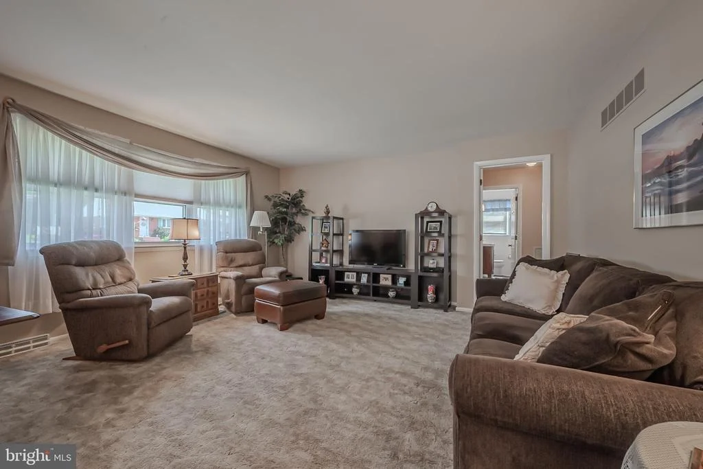 Photo of 35 DAWES DRIVE