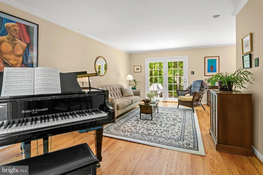 Photo of 1754 LONG GREEN DRIVE