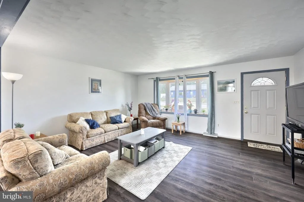 Photo of 3116 GRANDVIEW ROAD