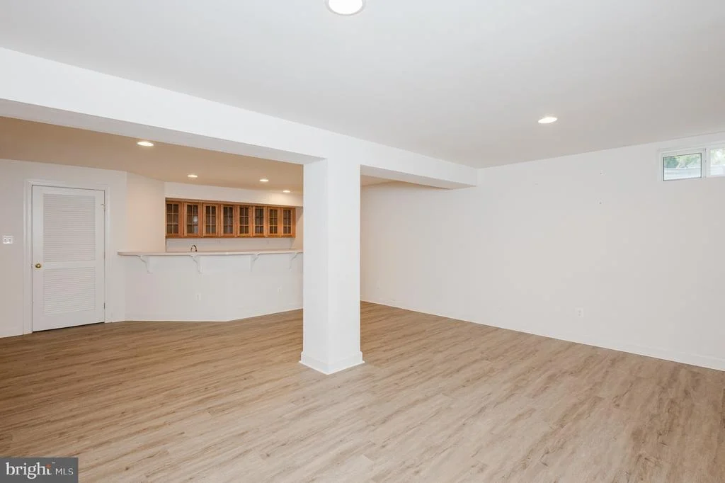 Photo of 105 BOWER LANE