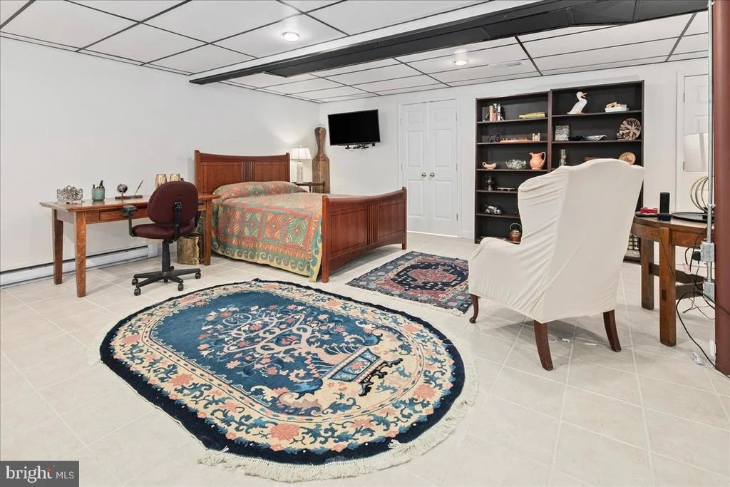 Photo of 9352 MOUNT VERNON CIRCLE