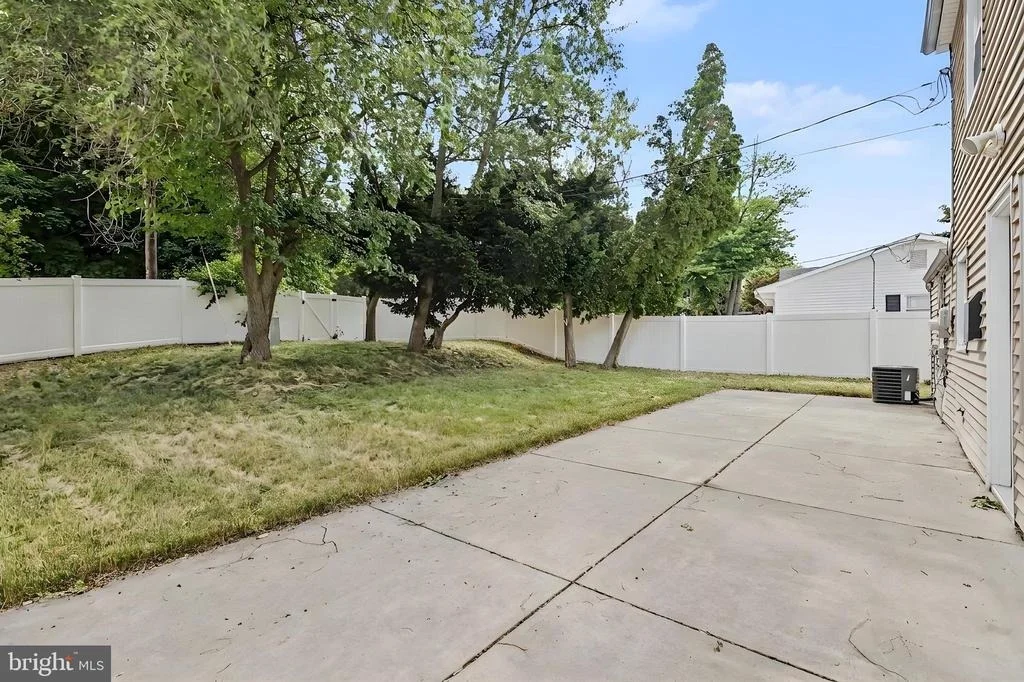 Photo of 36 MOSSHILL LANE