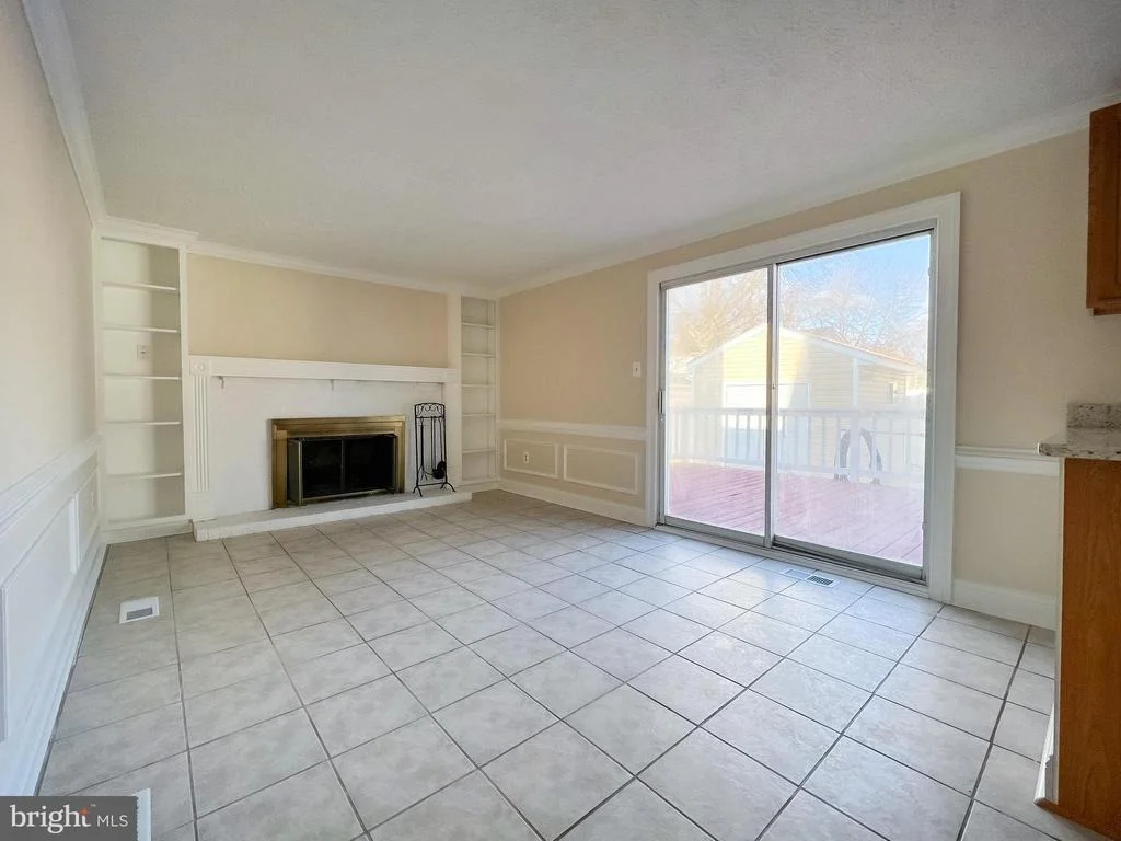 Photo of 1800 LAWNVIEW DRIVE