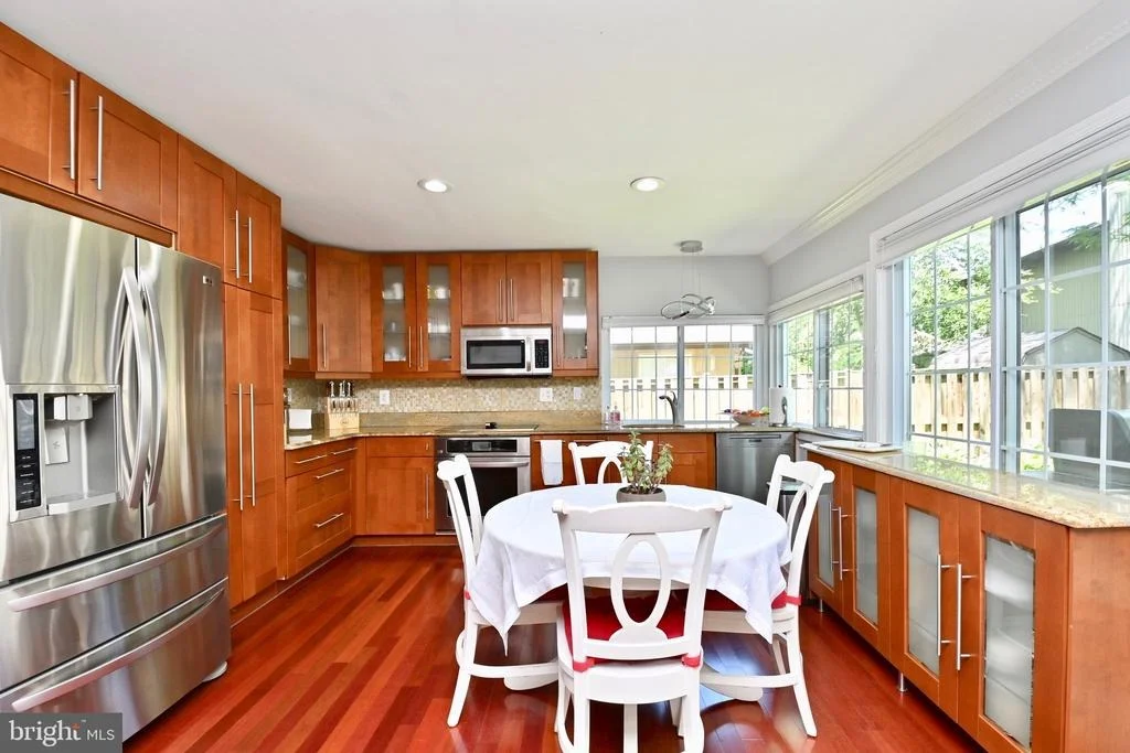 Photo of 8634 RESECA LANE