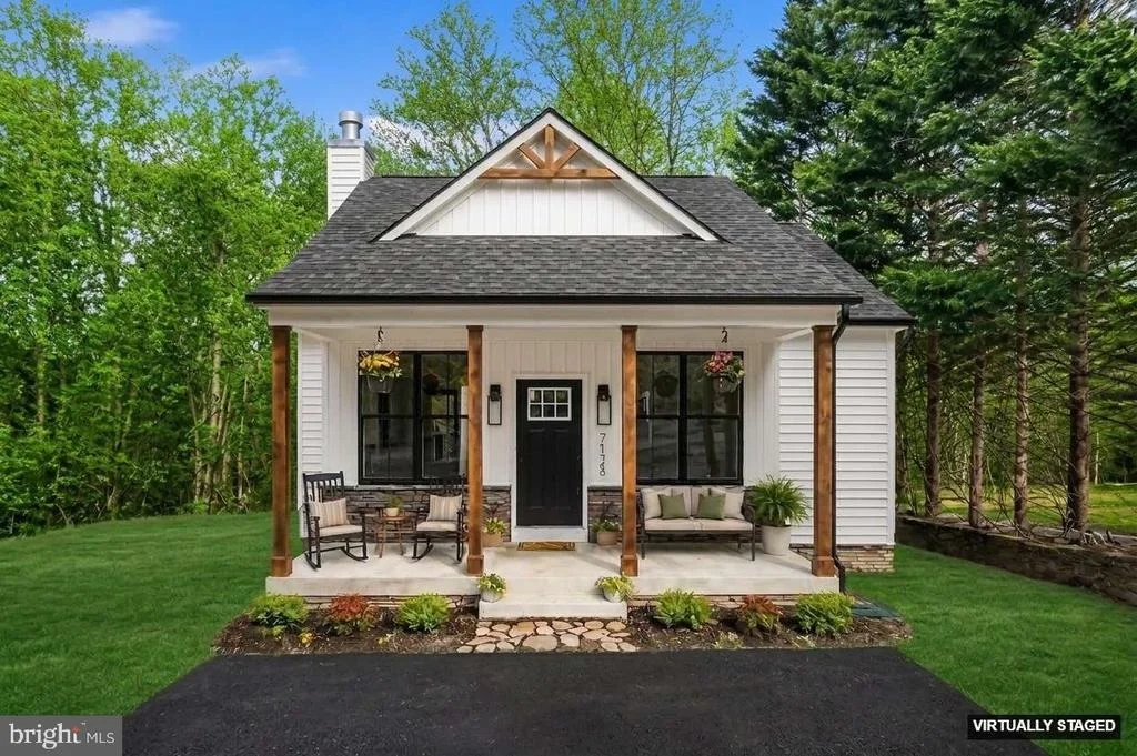 Photo of 7125 EDGEMONT ROAD