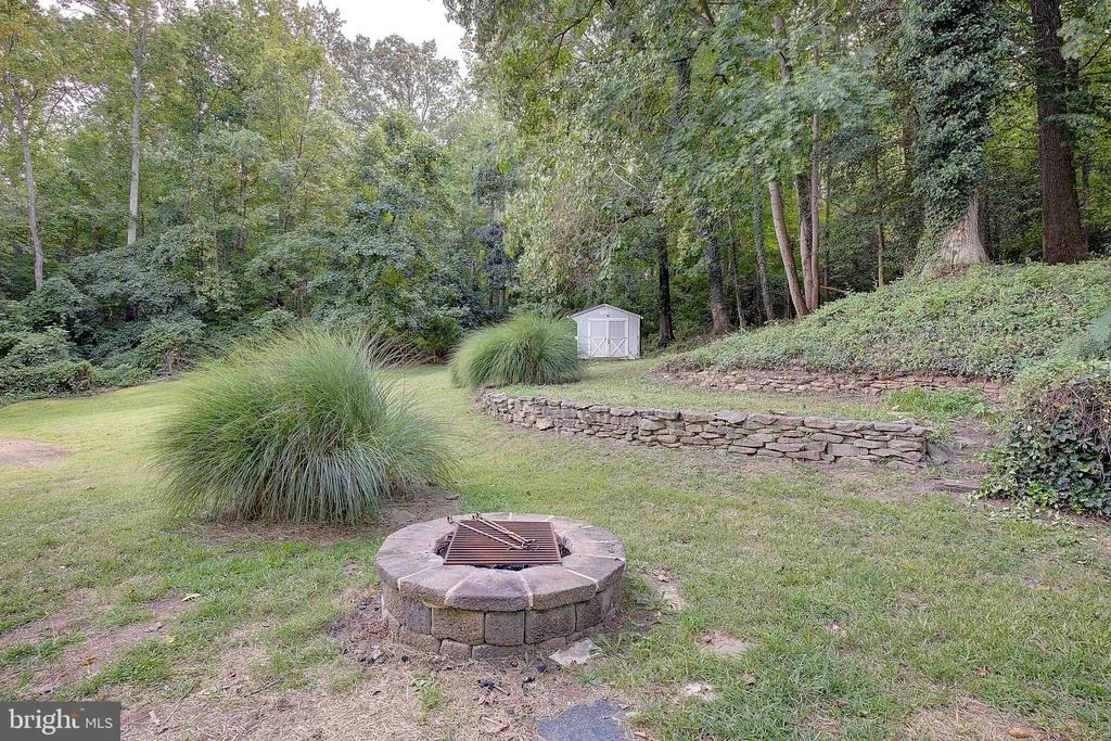 Photo of 349 ARBUTUS DRIVE