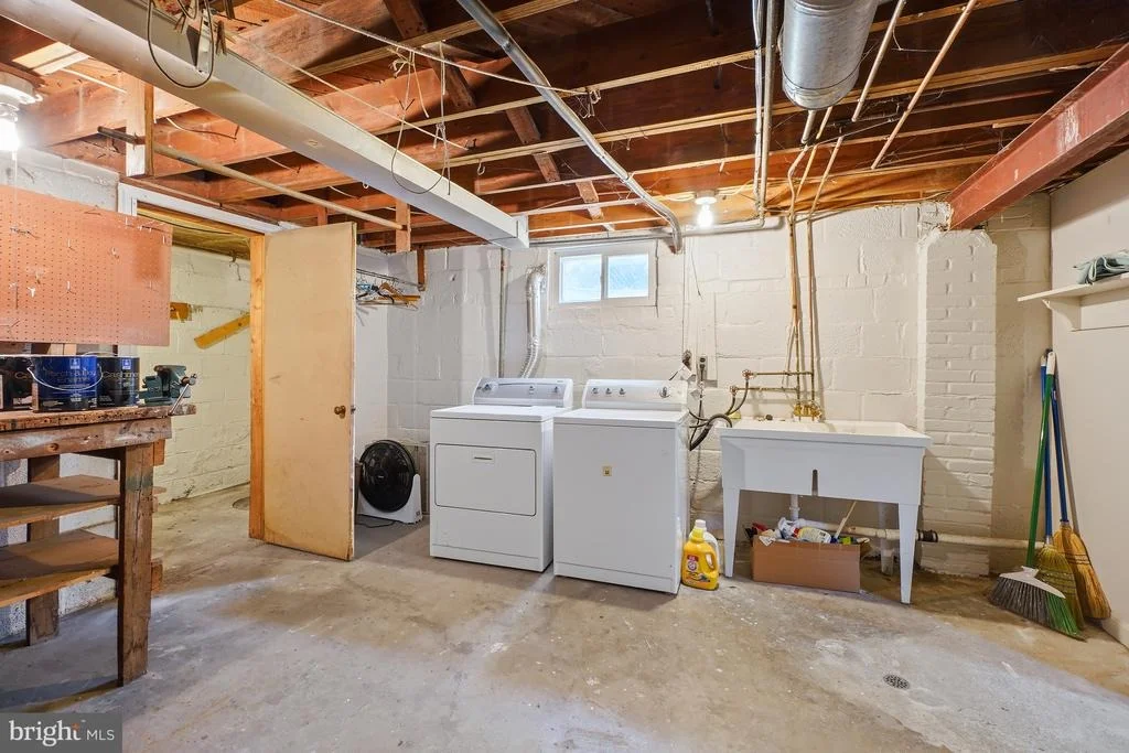 Photo of 1615 PARHAM PLACE