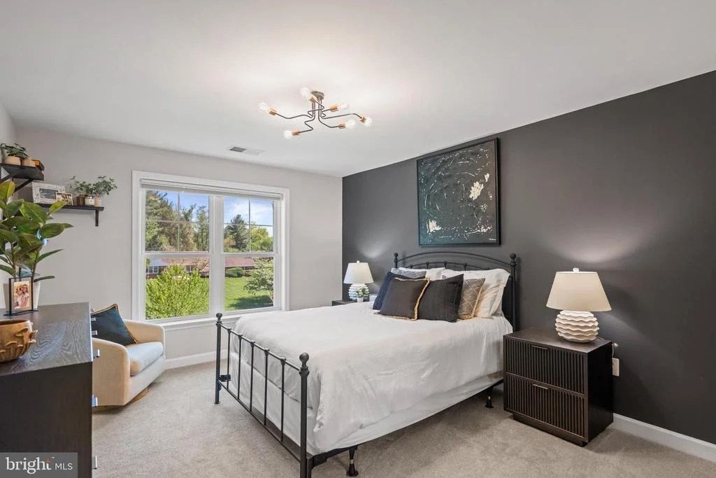 Photo of 413 VIERLING DRIVE