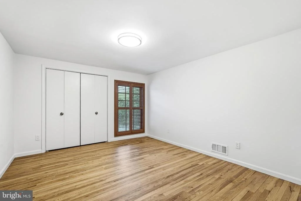 Photo of 4001 FEATHERSTONE PLACE