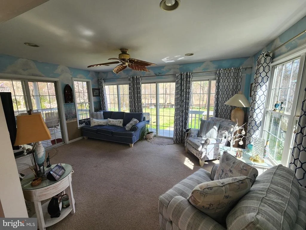 Photo of 215 GARNETT ROAD