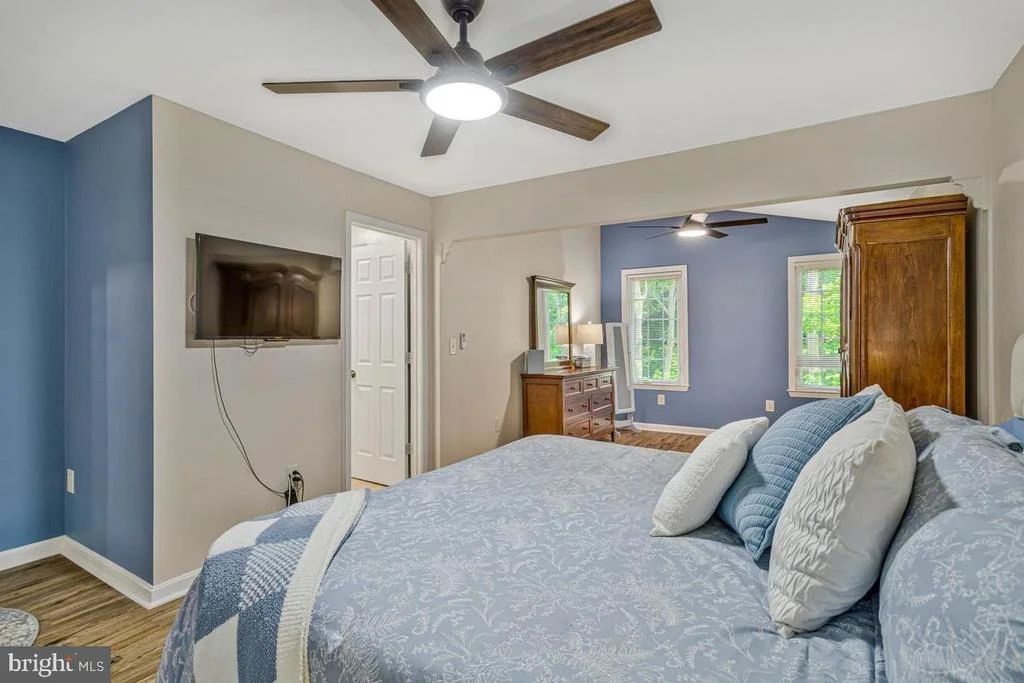 Photo of 9017 MEGAN CIRCLE