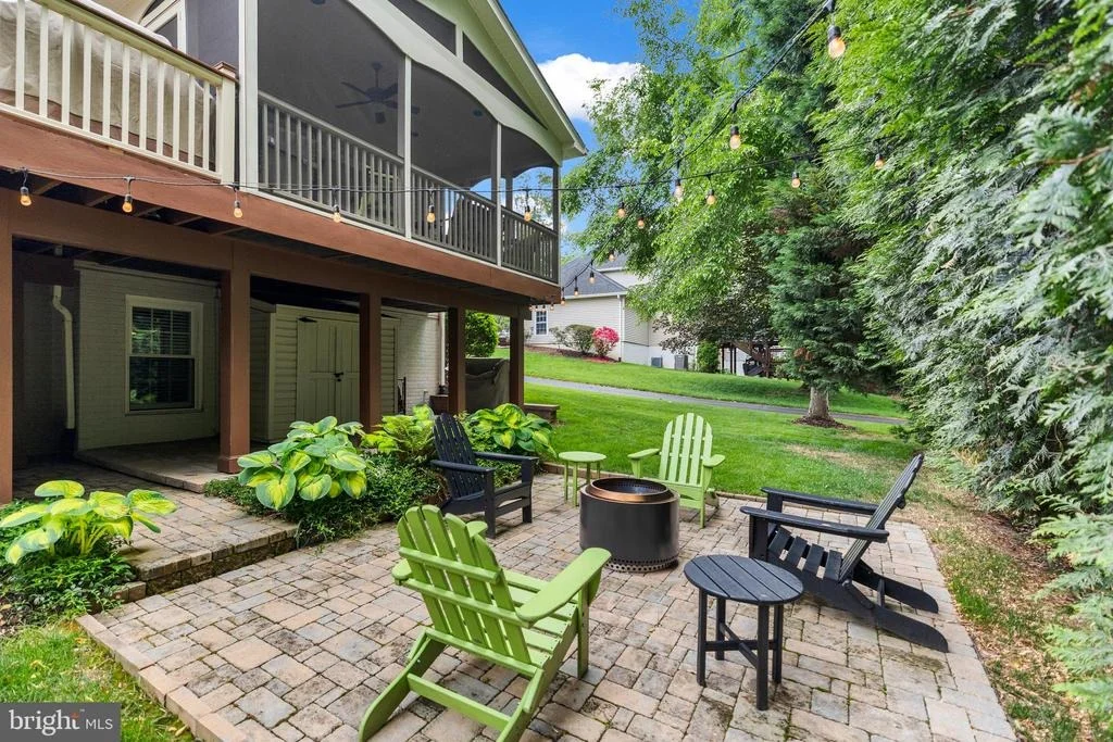 Photo of 8323 ARGENT CIRCLE