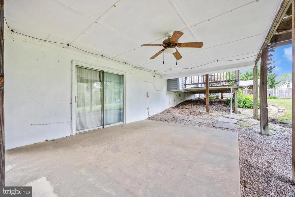 Photo of 3905 SUGARLOAF DRIVE