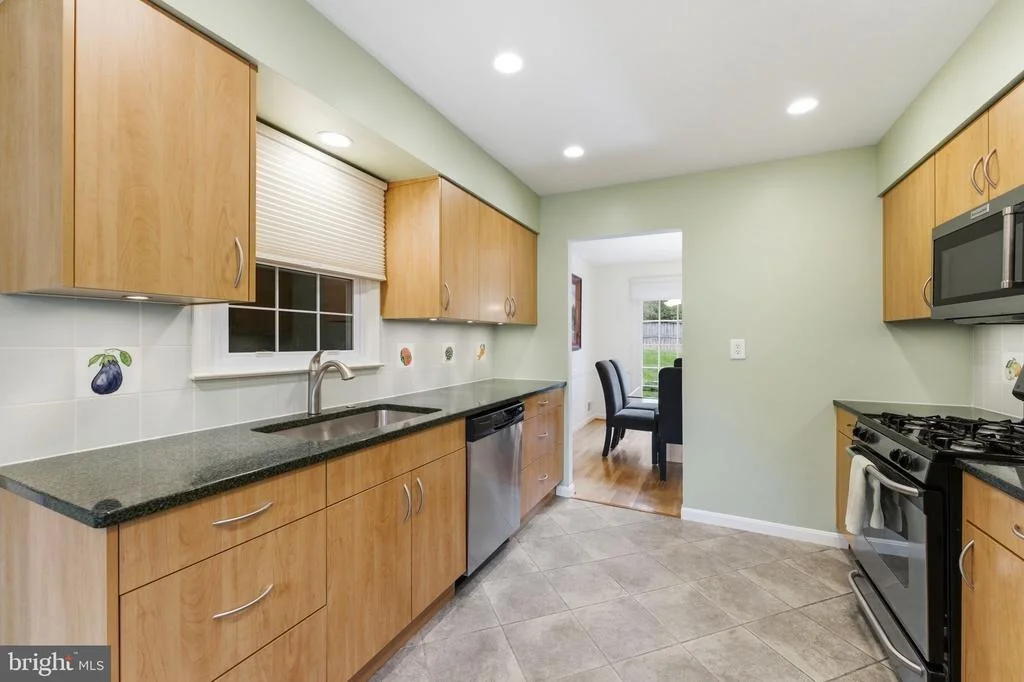 Photo of 14924 BAUER DRIVE