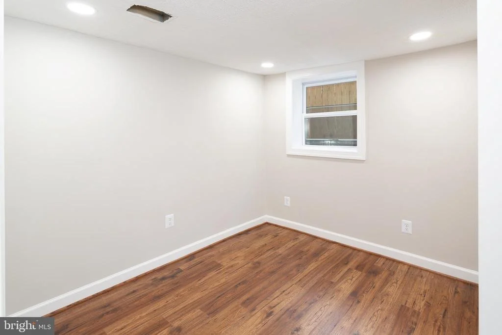 Photo of 4617 HILLSIDE ROAD SE