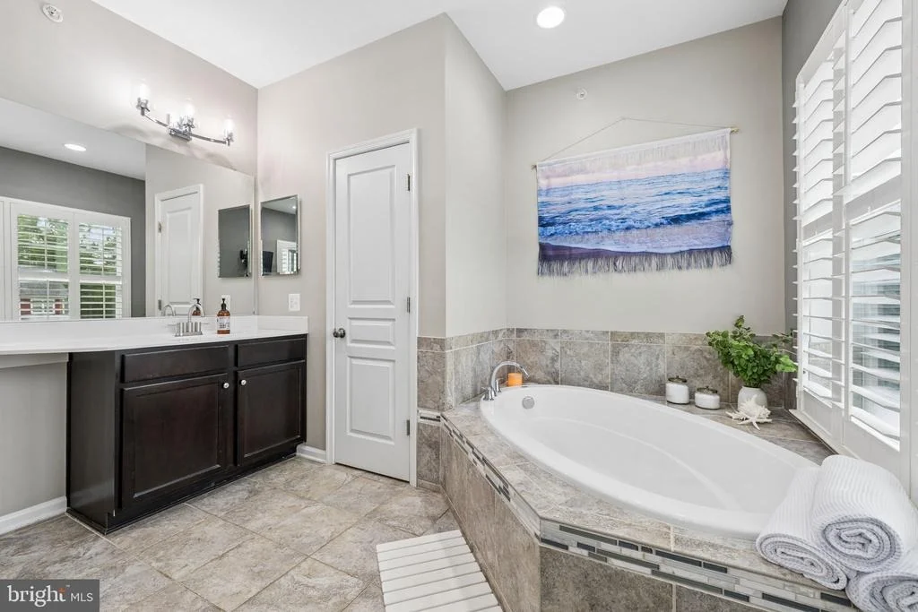 Photo of 8328 PINE KNOTT COURT