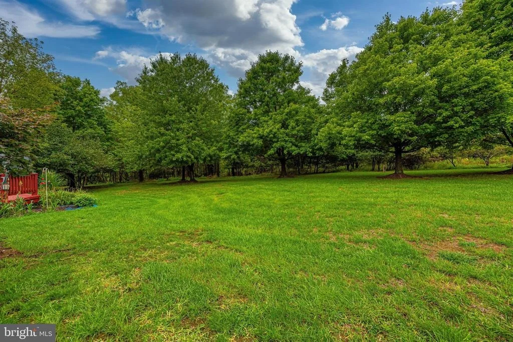 Photo of 6364 WINPENNY DRIVE