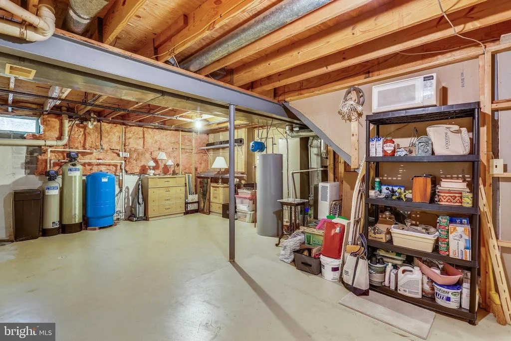 Photo of 9301 HUNTMASTER ROAD