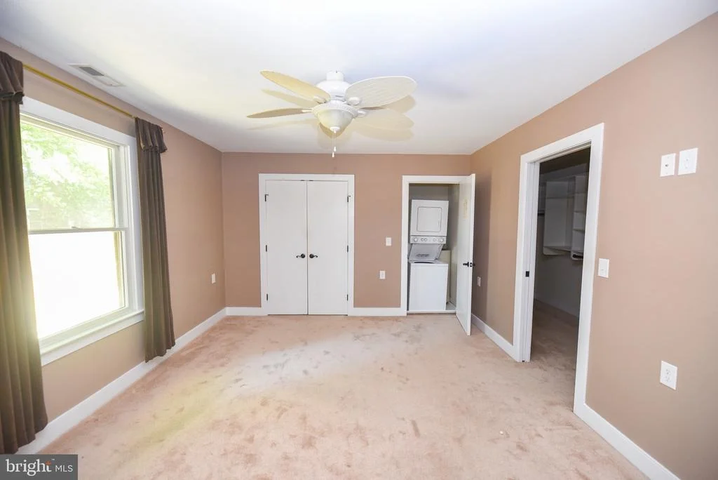 Photo of 39 N PRIMROSE LANE