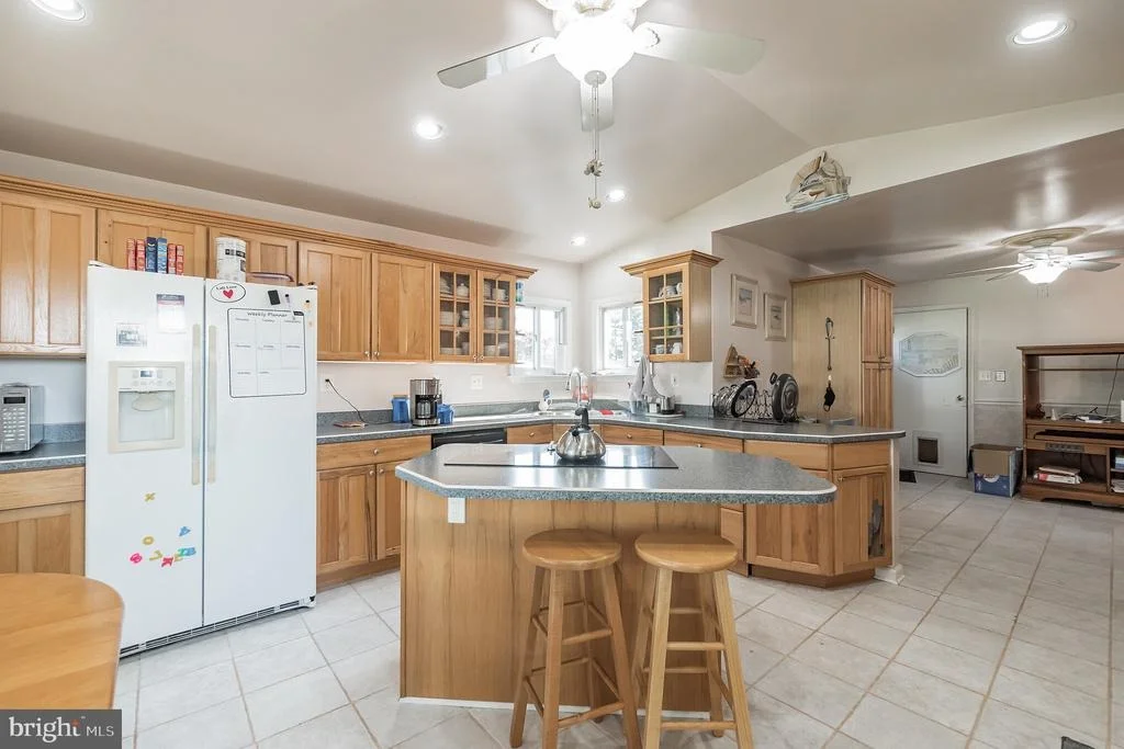 Photo of 5619 MANOR DRIVE