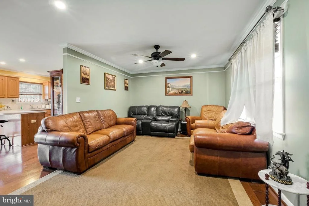 Photo of 425 CHARTRIDGE DRIVE