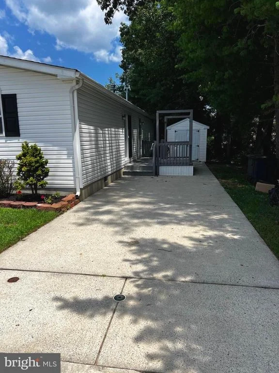 Photo of 502 SHADOWCREEK LANE